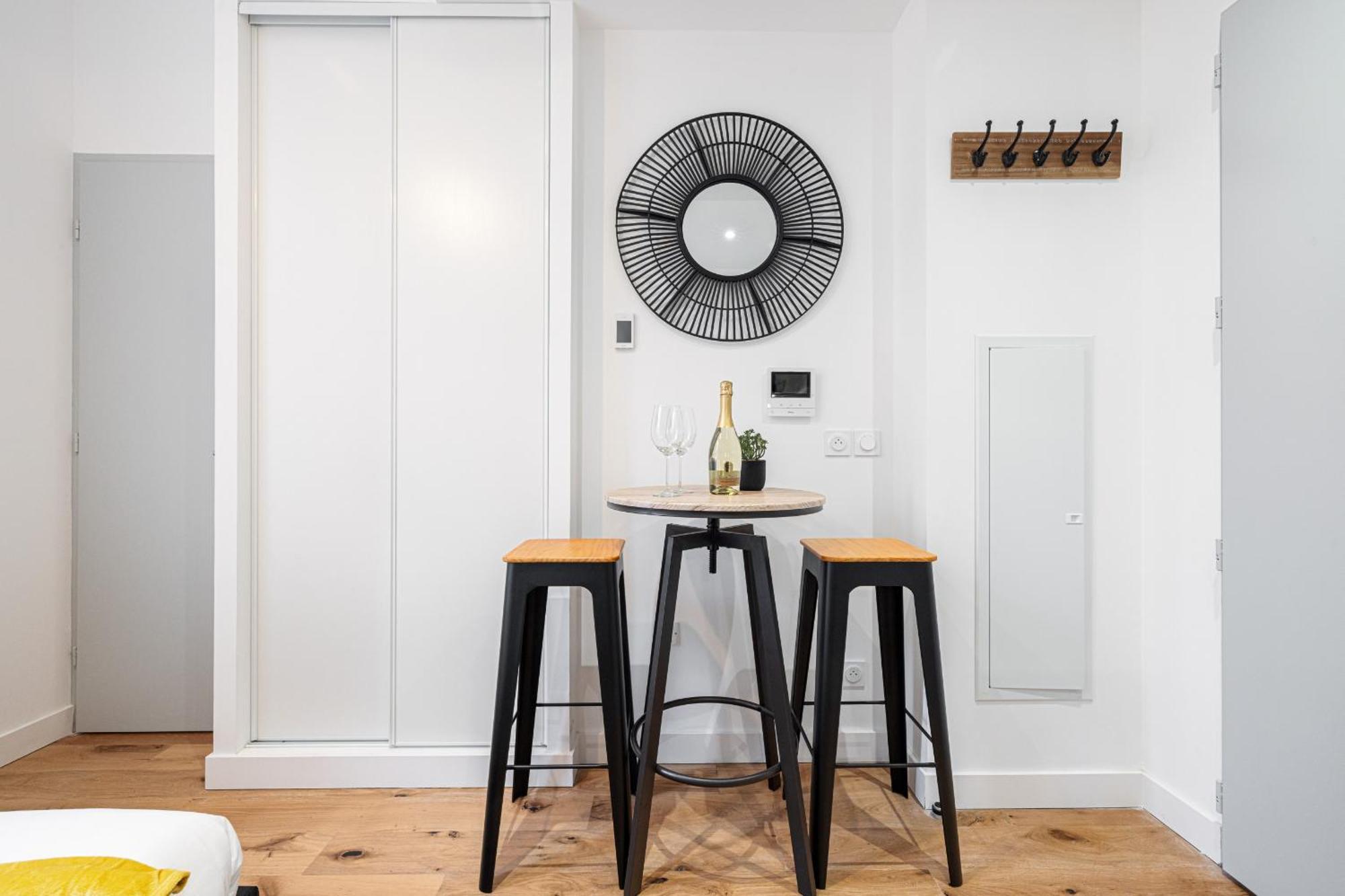 Appartement Charming Center 108 *